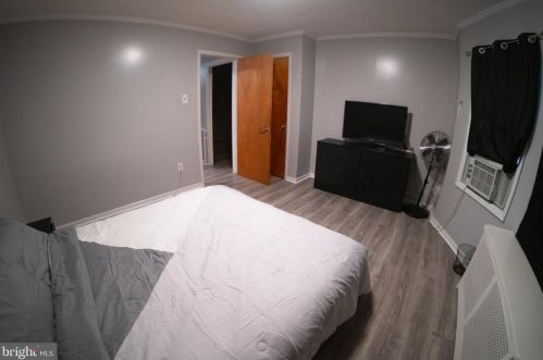 327 Bert Ave, Trenton NJ  08629-2613 exterior