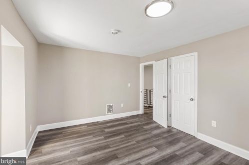 15 Franklin Ave, Beverly NJ  08010-1709 exterior