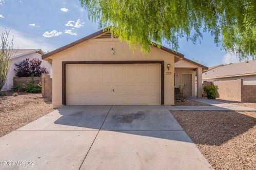 1281 Falcon Ridge Dr, Tucson, AZ 85745-3397