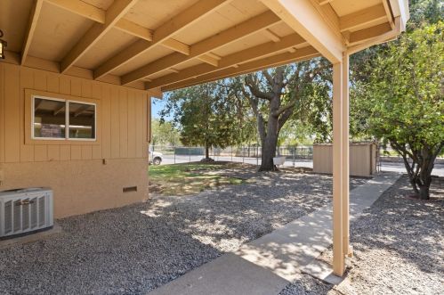 620 Walnut Park Ave, Liberty Farms CA  95620-3148 exterior
