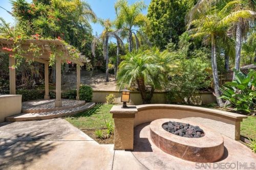 10699 Briarlake Woods Dr, San Diego, CA 92130-4873