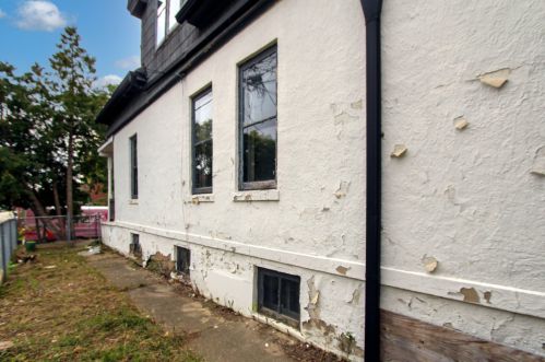 812 Burleigh St, Milwaukee WI 53222-4804 exterior