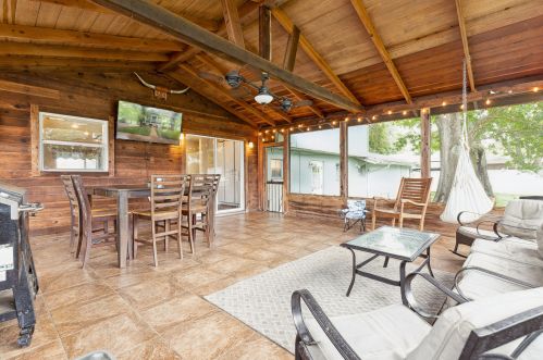 4247 Will Scarlet Dr, Titusville, FL 32796-1070
