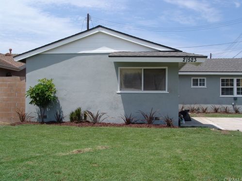 21523 Nicolle Ave, Long Beach, CA 90745-1424