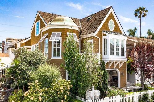 204 Agate Ave, Newport Beach, CA 92662-1029