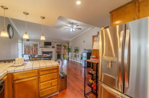 233 O St, Lathrop CA  95330-9661 exterior