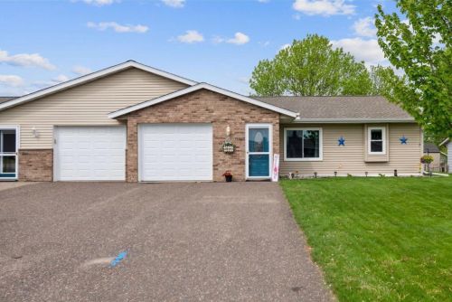 1820 Wooden Shoe Ct, Hammond, WI 54002-5145