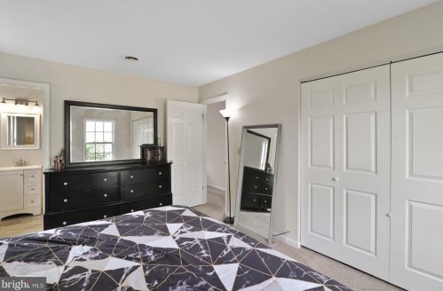 1211 Woodrow Ct, Dover DE  19904-2697 exterior