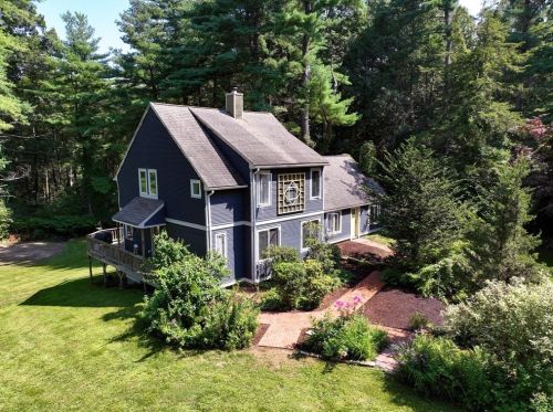 497 Springfield St, Wilbraham MA  01095-2014 exterior