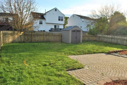 2977 Moyer Ln, Darbydale, OH 43123-4707