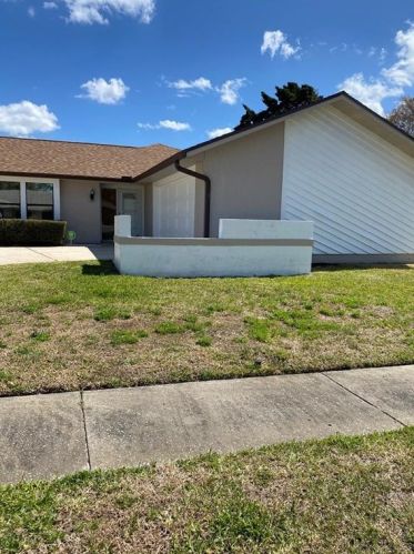 13412 Shadberry Ln, Port Richey, FL 34667-6937