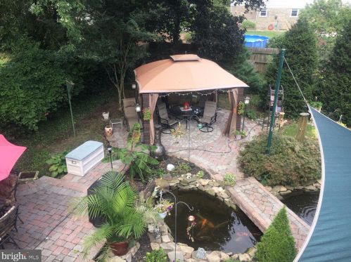 109 Parry Rd, Riverton NJ  08077-3883 exterior
