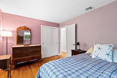 17 River Ln, Deep River CT  06417-1924 exterior