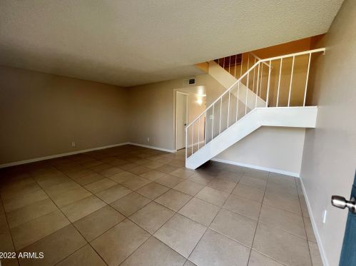 6324 47th Ave, Glendale, AZ 85301-4705