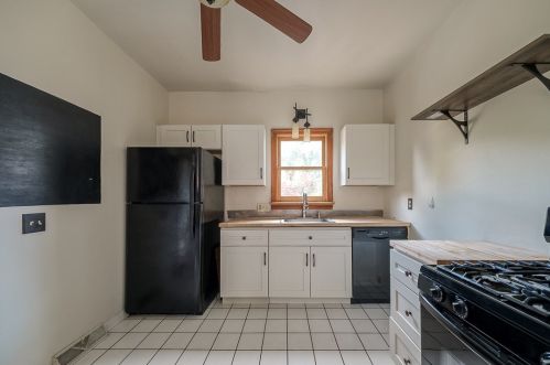 1017 Manhattan St, Pittsburgh PA  15233-1956 exterior