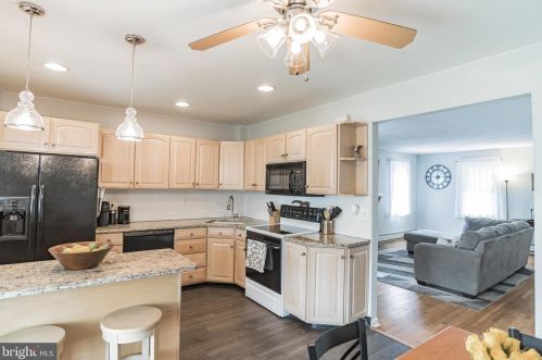 1833 Powell St, Norristown PA  19401-3025 exterior