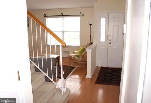 30 Richards Rd, Trenton NJ  08648-1329 exterior