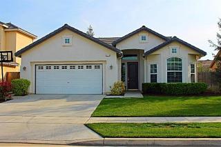 6309 Robinwood Ln, Fresno, CA 93723-7657