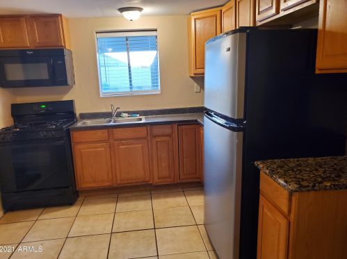 124 Brooks St, Gilbert, AZ 85233-7701