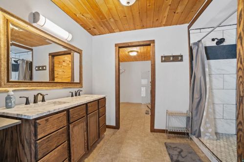 7020 Old 11, Wentworth WI  54874-8220 exterior