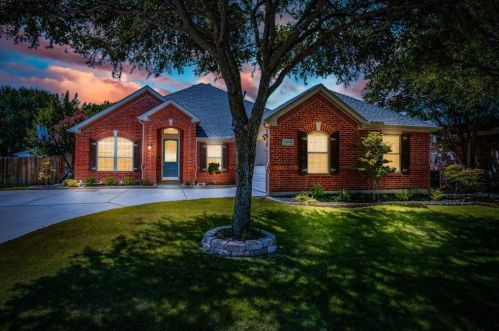 1616 Harvest Glen Dr, Lewisville, TX 75028-4302
