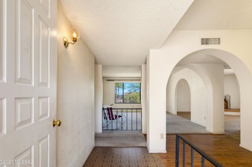 2374 Camino Mateo, Tucson, AZ 85745-1343