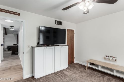 733 Campbell Ave, Gilbert AZ 85234-3215 exterior