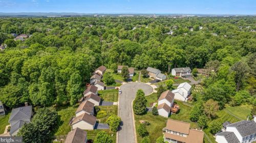 12813 Turberville Ln, Herndon, VA 20171-2219