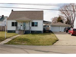 810 York St, West Brownsville, PA 15417-2211