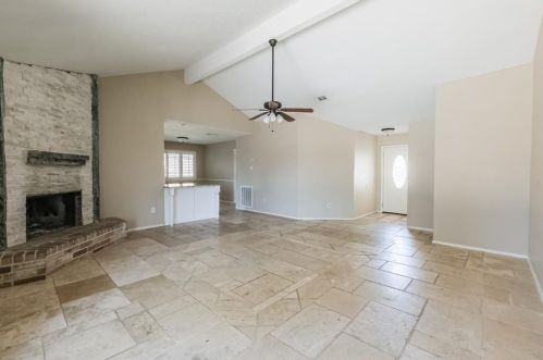 6726 Grant Dr, Richmond TX  77469-5953 exterior