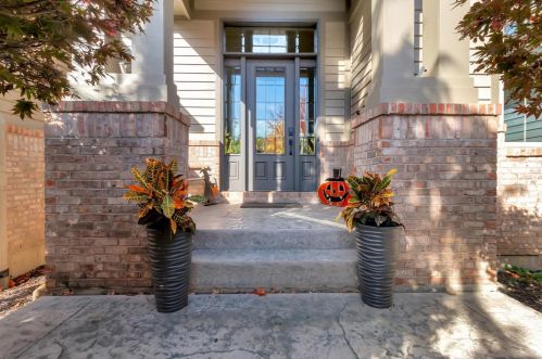 261 Buena Vista Dr, South Lebanon, OH 45065-8744