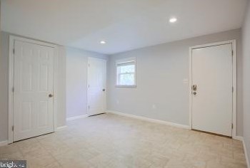 2716 Buxton Rd, Harrisburg PA  17110-3547 exterior