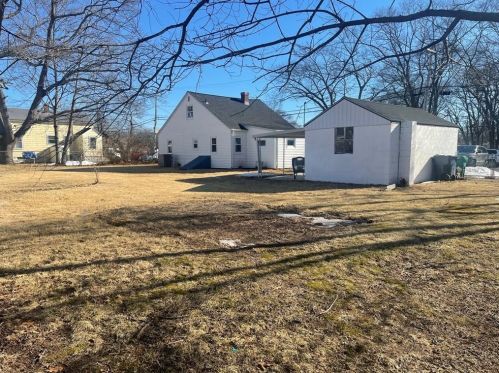 13 Almy St, Warwick RI  02886-3601 exterior