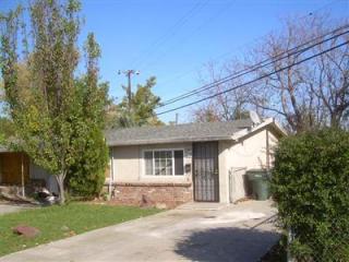 2818 Altos Ave, Sacramento CA  95815-1112 exterior