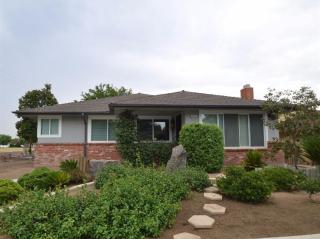 3415 Lansing Way, Fresno, CA 93726-7412