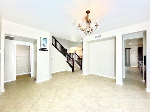 37245 Parkway Dr, Beaumont CA  92223-8104 exterior