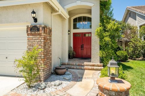 27539 Wellsley Way, Santa Clarita, CA 91354-1605