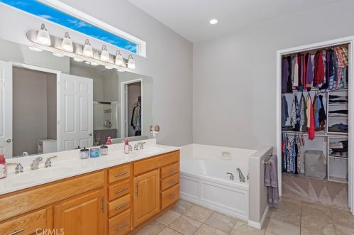 991 Gleneagles Rd, Beaumont CA  92223-8525 exterior