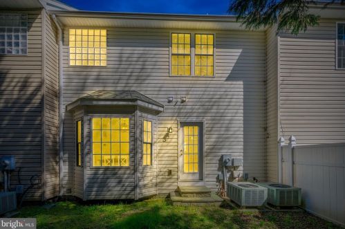 2106 Caroline St, Fredericksburg VA  22401-3413 exterior