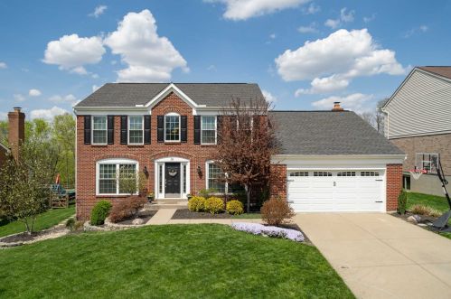 14 Observatory Pointe Dr, Newport, KY 41076-2419