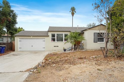 8770 Campo Rd, La Mesa, CA 91941-8002