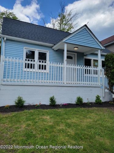 1415 Mattison Ave, Tinton Falls NJ  07712-6741 exterior