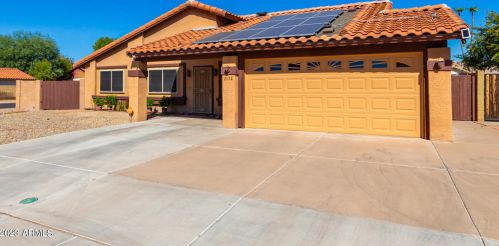 2172 Calle Del Norte Dr, Chandler, AZ 85224-8301