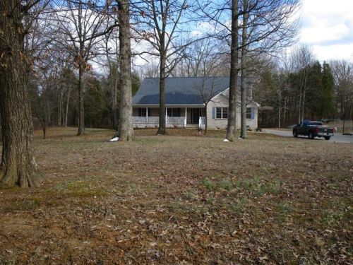 322 Tammy Ln, Brandenburg, KY 40108-8340