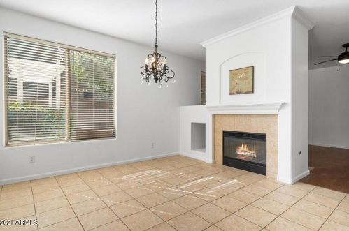 21523 72 Ave, Glendale AZ  85303-1630 exterior