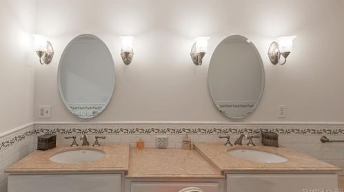 158 Jelliff Ml Rd, New Canaan CT  06840-6506 exterior
