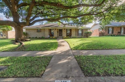 421 Ridgewood Dr, Richardson TX  75080-1824 exterior