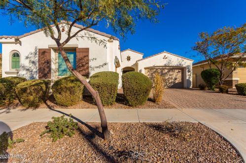 10452 Lincoln Ave, Mesa, AZ 85212-8021