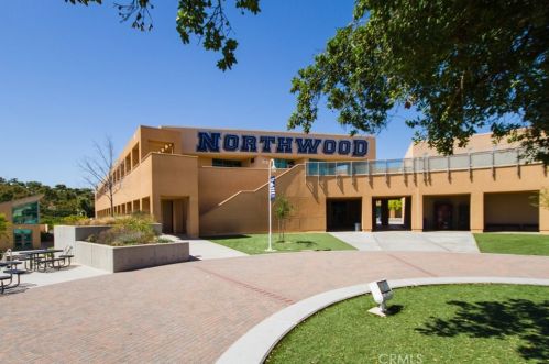 49 Christamon, Irvine CA  92620-1829 exterior