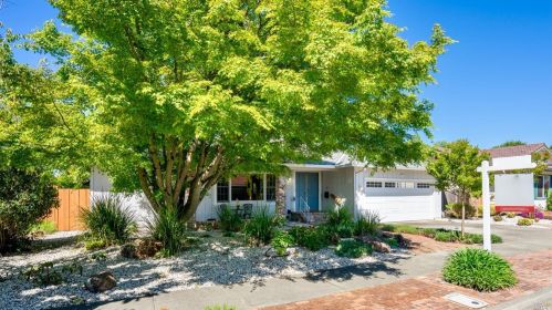 215 Simone Pl, Santa Rosa CA  95409-3736 exterior